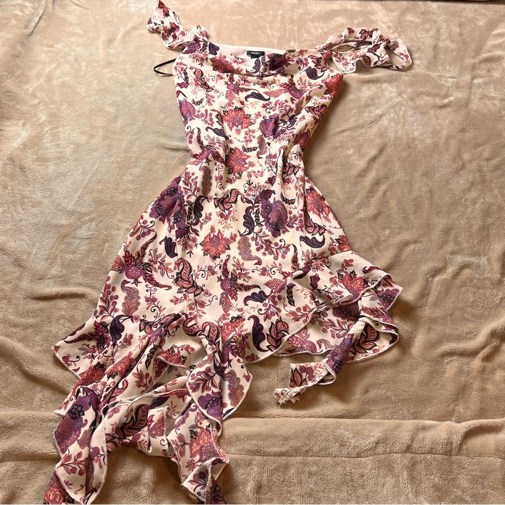 FOREVER 21 White and Purple Floral Fitted Cowl Mini Dress with Ruffles - Size S
